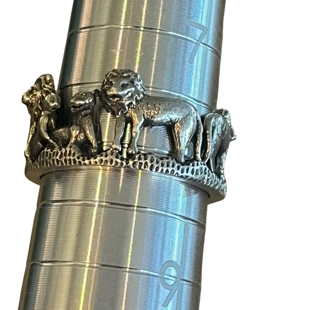 Sterling Silver Lion Family Ring Size 8